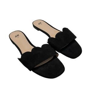 H&M Sandals Scalloped Black Faux Suede Flat Mules Slide Slip-On 37 / 7